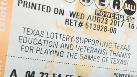 Мужчина из Кентукки выиграл приз Powerball в 2 миллиона долларов, используя числа из фильма